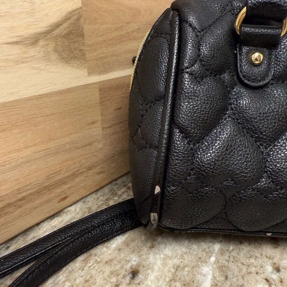 BETSEY JOHNSON Be Mine Mini Crossbody Handbag Black Quilted Hearts Bow & Charm - Picture 13 of 16
